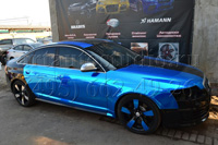 Audi RS6 стайлинг синей зеркальной плёнкой