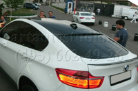 BMW X6 cтайлинг крыши чёрной глянцевой плёнкой