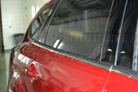 Ford Focus III оклейка хром пакета чёрной зеркальной плёнкой