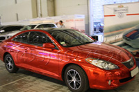 Toyota Solara оклейка красной хром плёнкой