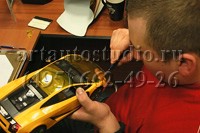 Модель автомобиля стайлинг золотой хром плёнкой