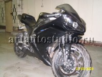 Мотоцикл Yamaha R1 стайлинг матовой и карбоновой плёнками